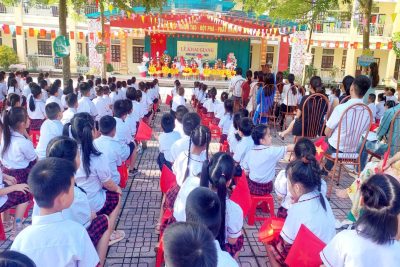 TRƯỜNG TIỂU HỌC TRẦN QUANG KHẢI HÂN HOAN KHAI GIẢNG NĂM HỌC 2025-2026